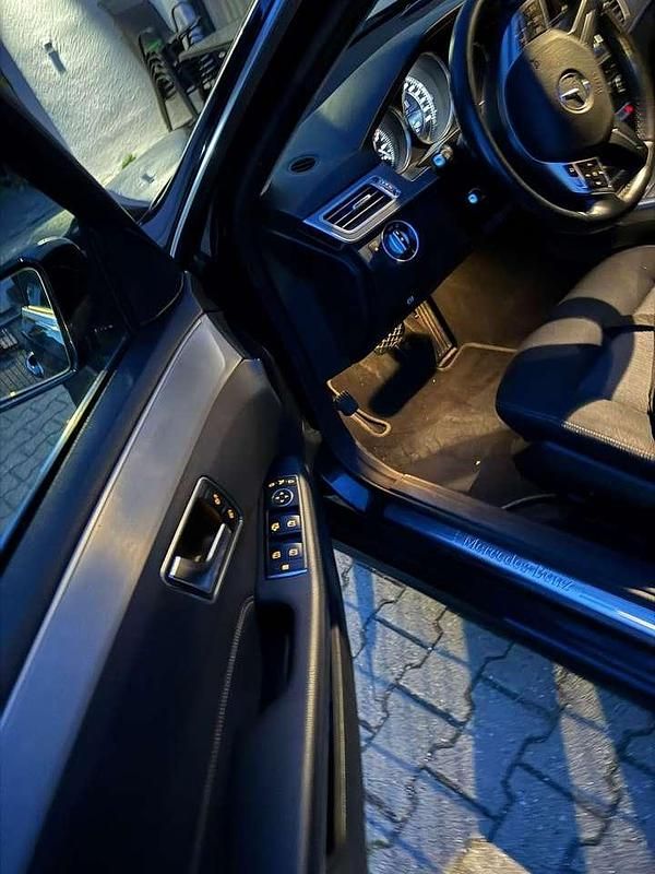 Gebraucht Mercedes 220 170 PS (125 kW) 2015 Schwarz Limousine