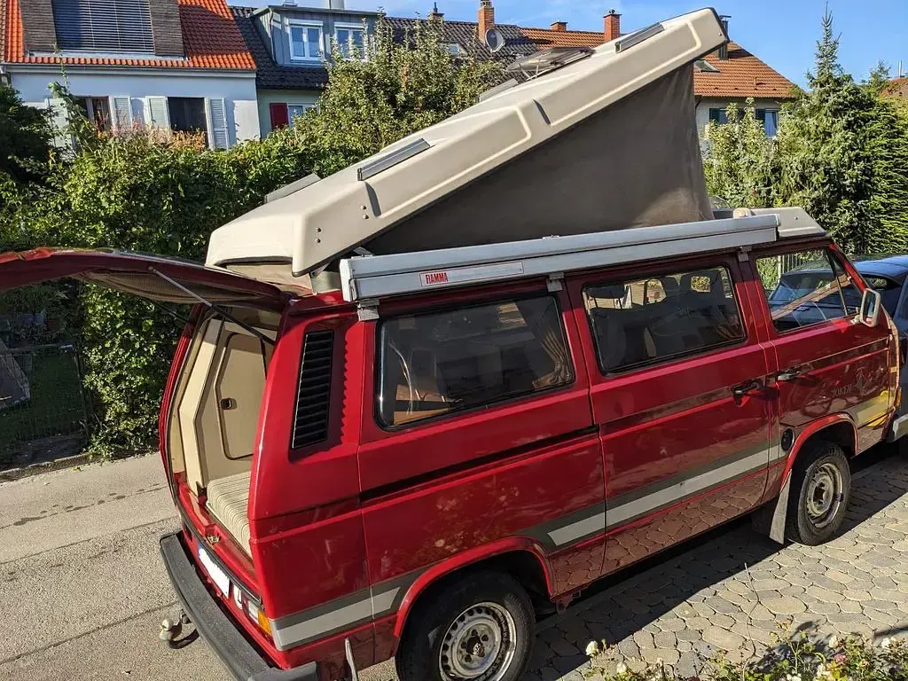 Gebraucht VW T3 69 PS (50 kW) 1986 Rot Van