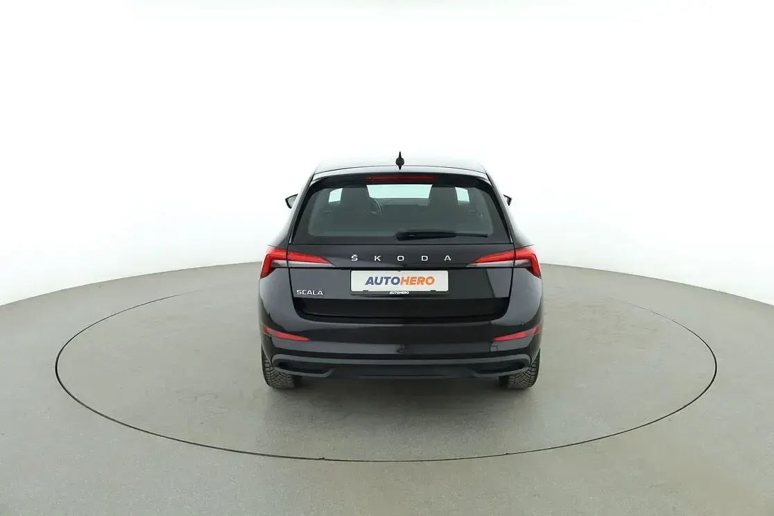 Second-hand Skoda Scala Style 2019 Negru Hatchback
