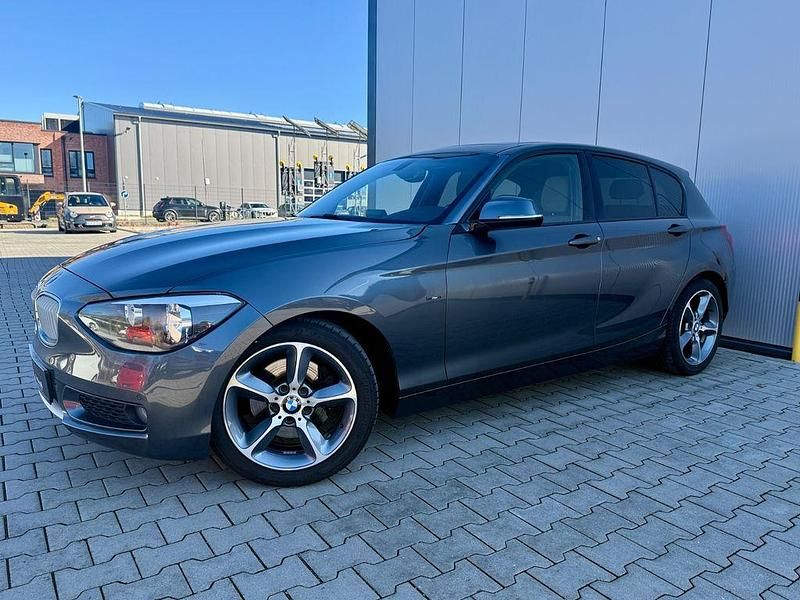 Gebraucht BMW 125 Advantage 218 PS (160 kW) 2012 Grau Kleinwagen