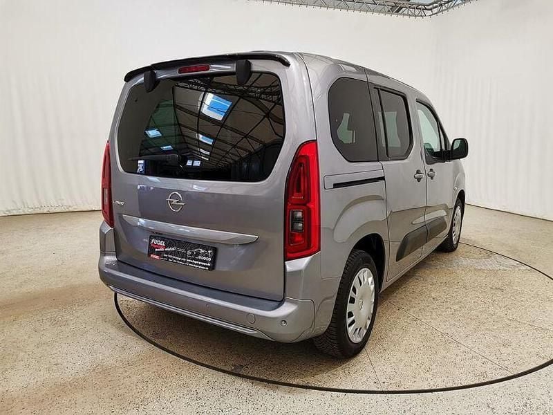Gebraucht Opel Combo Life Elegance 131 PS (96 kW) 2022 Kontrast grau/quarz silber Van / Kleinbus
