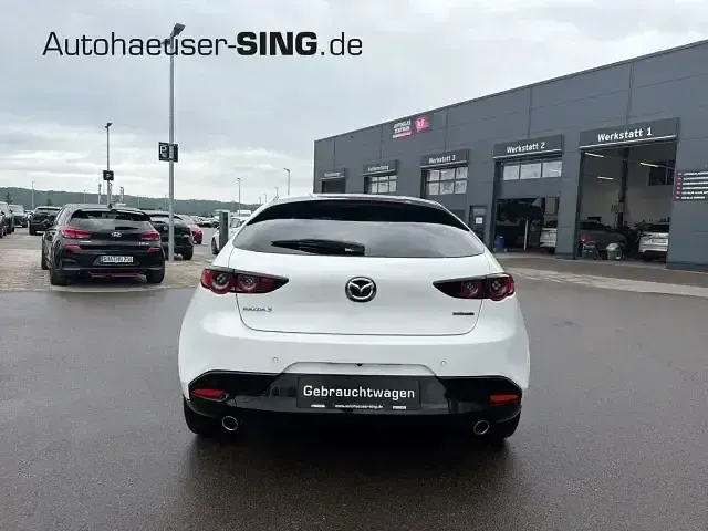Gebraucht Mazda 3 Selection 122 PS (89 kW) 2019 Weiß Limousine