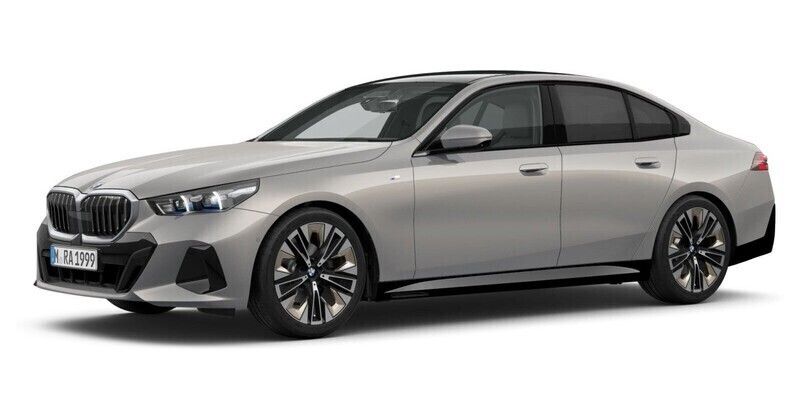 Grau Gebraucht 2024 BMW 520 Comfort Edition Limousine | 54.737 € (Teuer) - Bild 1/3
