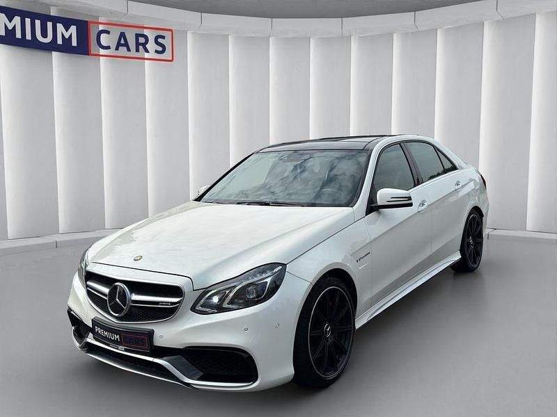 Weiß Gebraucht 2014 Mercedes E63S AMG AMG Limousine | 36.990 € (Guter Preis) - Bild 1/4