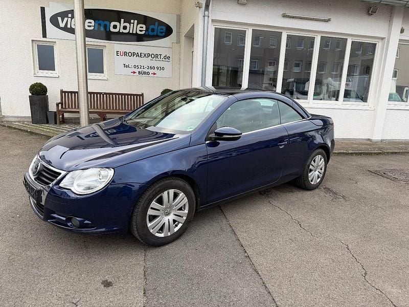 Gebraucht VW Eos 122 PS (89 kW) 2009 Blau Cabrio