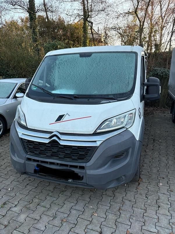 Weiß Gebraucht 2017 Citroën Jumper Van / Kleinbus | 8.800 € - Bild 1/4