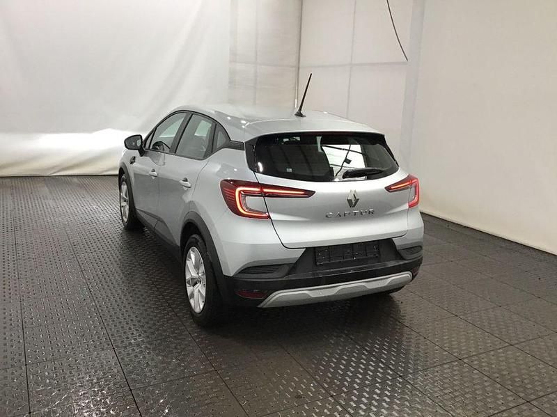 Gebraucht Renault Captur Zen 91 PS (66 kW) 2024 SUV