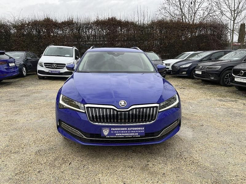 Gebraucht Skoda Superb Style 200 PS (147 kW) 2021 Blau Kombi