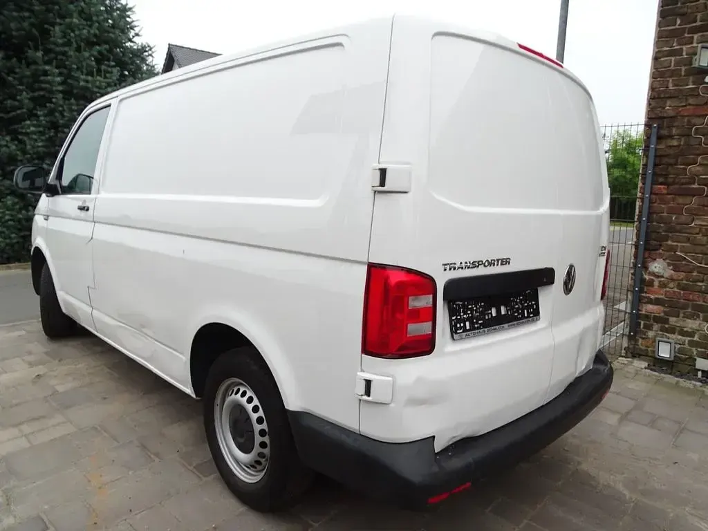 Gebraucht VW T6 102 PS (75 kW) 2016 Weiß Van