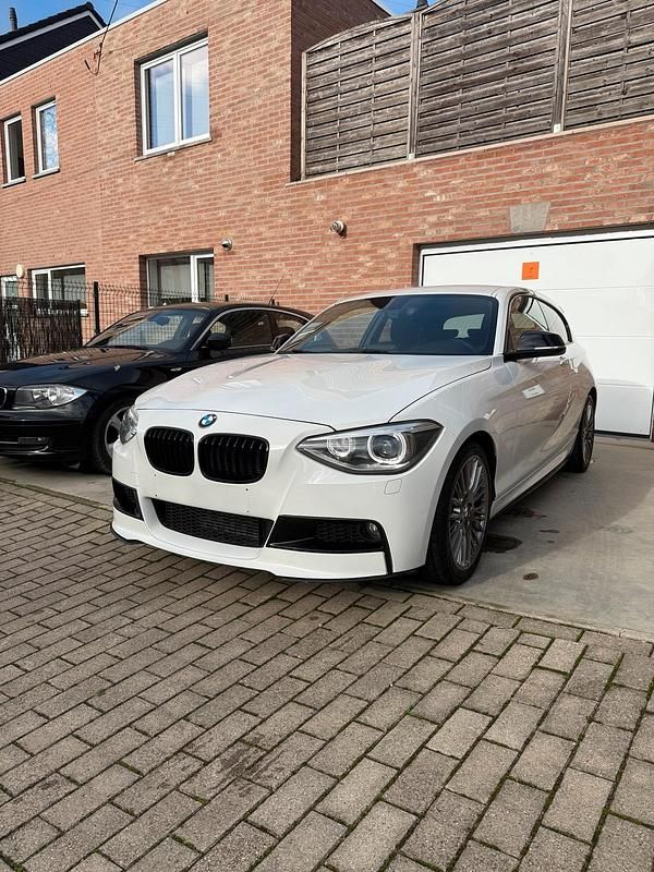 Gebraucht 2025 BMW 118 M Performance Kleinwagen | 8.800 € - Bild 1/4