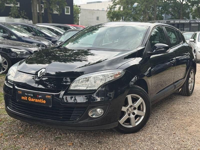 Schwarz Gebraucht 2013 Renault Mégane III Limousine | 3.290 € (Superpreis) - Bild 1/4