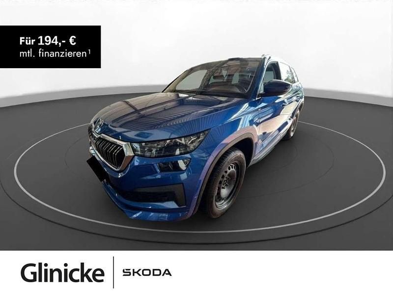 Race blau metallic Gebraucht 2022 Skoda Kodiaq LAURIN & KLEMENT SUV | 37.880 € (Fairer Preis) - Bild 1/3