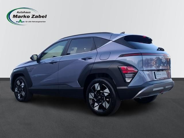 Neu Hyundai Kona 129 PS (94 kW) 2025 Blau SUV