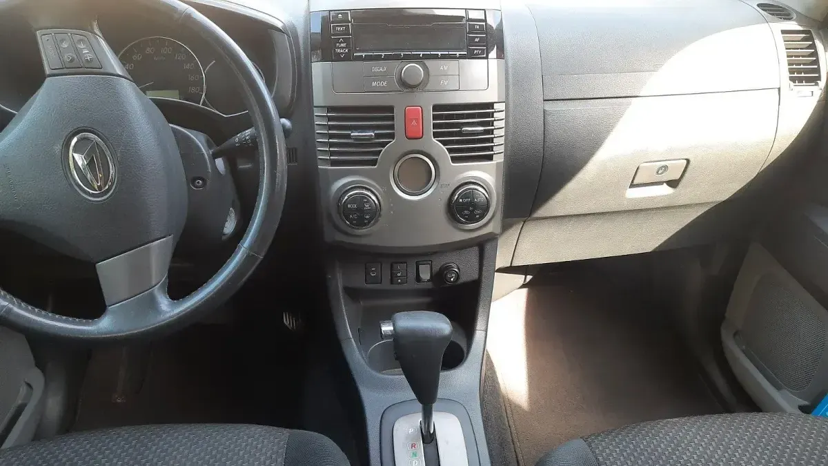 Gebraucht Daihatsu Terios 102 PS (75 kW) 2011 Blau SUV
