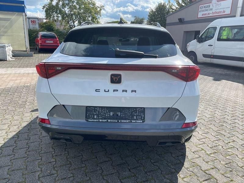 Gebraucht Cupra Formentor 150 PS (110 kW) 2023 Nevada white (metallic) SUV