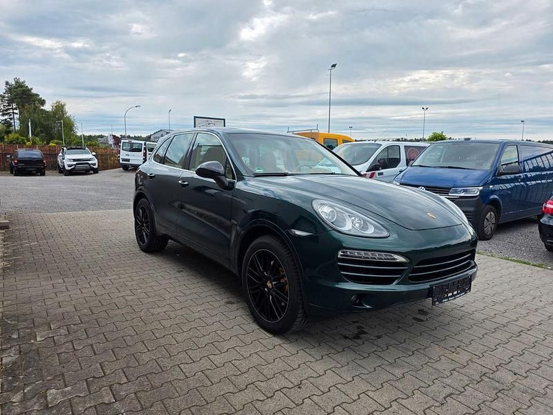 Grün Gebraucht 2012 Porsche Cayenne SUV | 19.200 € (Fairer Preis) - Bild 1/4