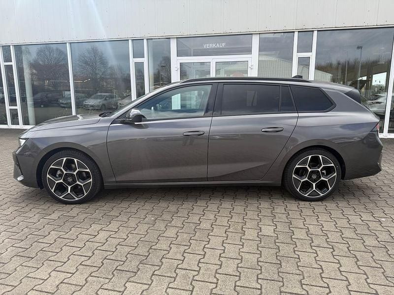 Gebraucht Opel Astra Ultimate 131 PS (96 kW) 2024 Grau Kombi