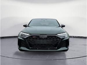 Neu Audi RS3 400 PS (294 kW) 2026 Grün (goodwoodgrün metallic) Limousine