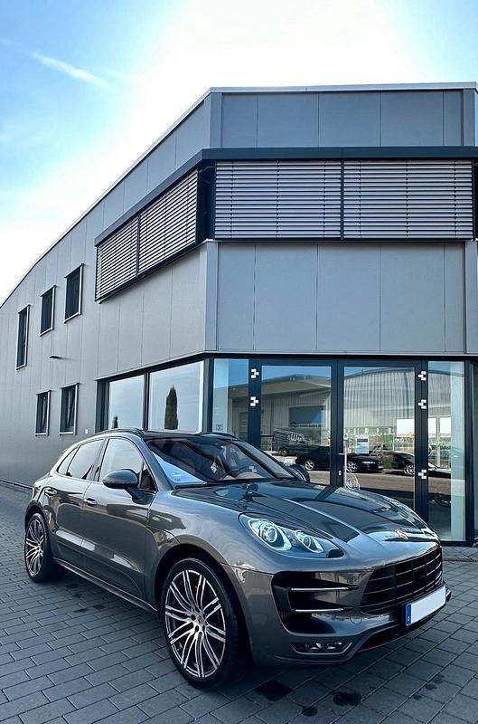 Gebraucht Porsche Macan Turbo 400 PS (294 kW) 2014 Grau SUV