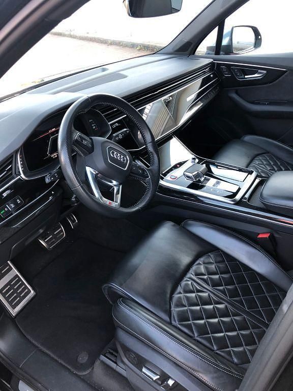 Gebraucht Audi SQ7 Black Edition 435 PS (319 kW) 2021 Schwarz SUV