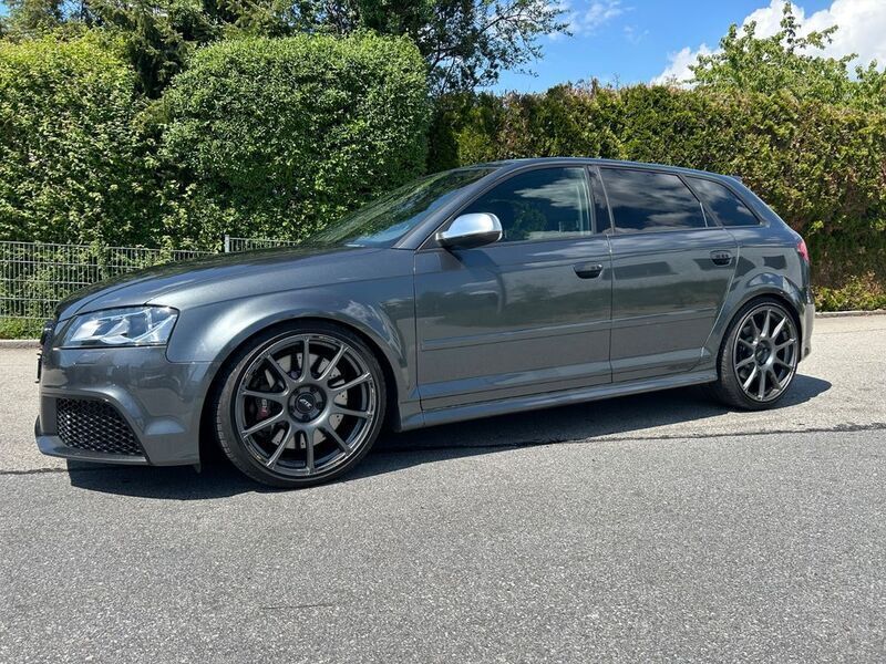 Grau Gebraucht 2012 Audi RS3 Sportback Comfort Kleinwagen | 28.999 € (Fairer Preis) - Bild 1/4