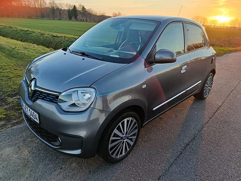 Grau Gebraucht 2022 Renault Twingo Equilibre Kleinwagen | 9.600 € (Superpreis) - Bild 1/4