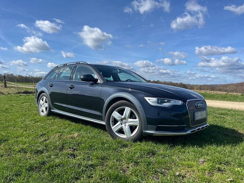 Gebraucht Audi A6 Allroad 204 PS (150 kW) 2014 Blau Kombi