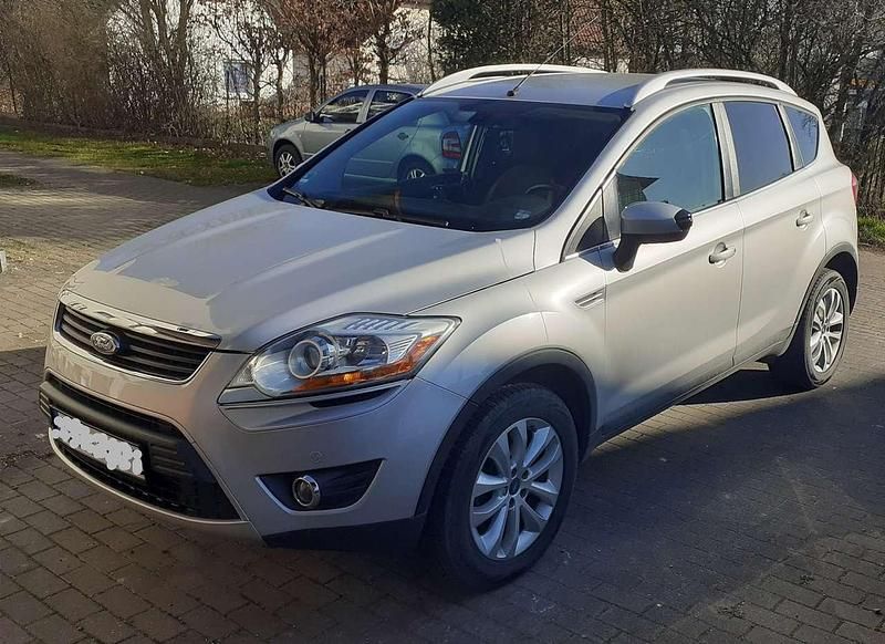 Gebraucht Ford Kuga Titanium 140 PS (102 kW) 2010 Silber SUV