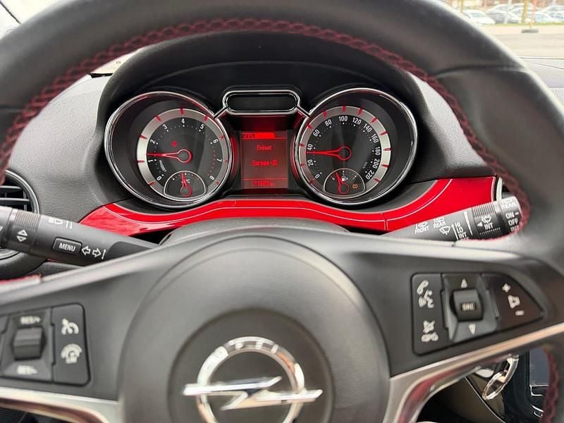 Gebraucht Opel Adam 69 PS (50 kW) 2015 Weiß Kleinwagen