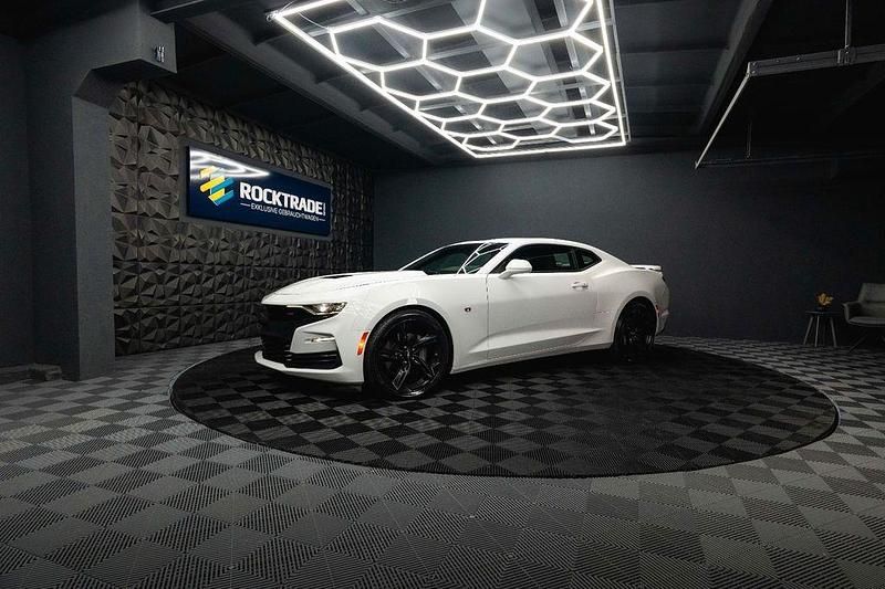 Gebraucht Chevrolet Camaro SS 461 PS (339 kW) 2019 Weiß Coupé