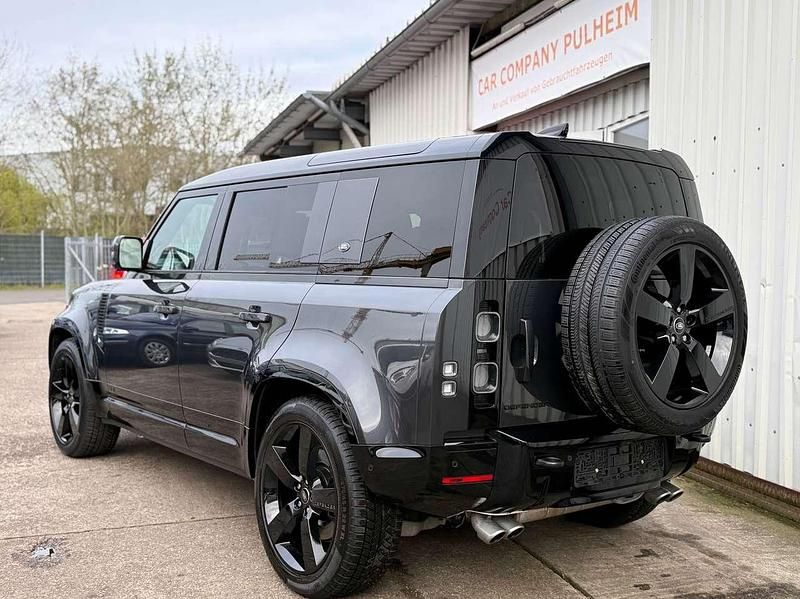 Gebraucht Land Rover Defender 525 PS (386 kW) 2022 Carpathian grey SUV