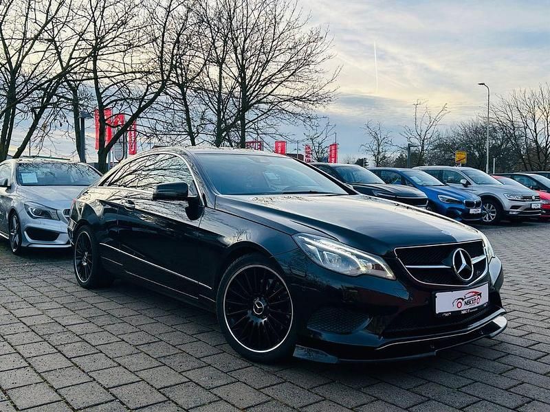 Gebraucht Mercedes E250 211 PS (155 kW) 2013 Schwarz Coupé
