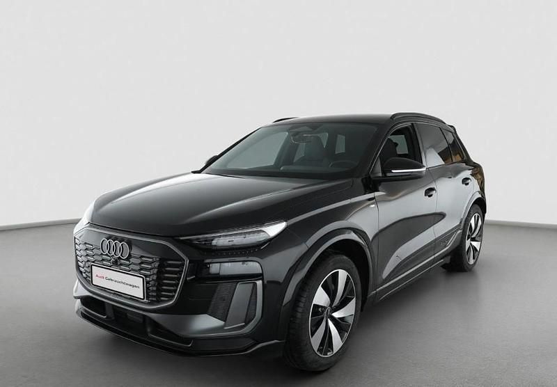 Gebraucht Audi Q6 e-tron Ambiente 284 kW (387 PS) 2024 Mythosschwarz metallic SUV