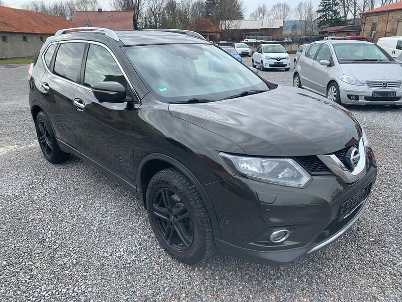 Gebraucht Nissan X-Trail Acenta 131 PS (96 kW) 2017 Braun SUV