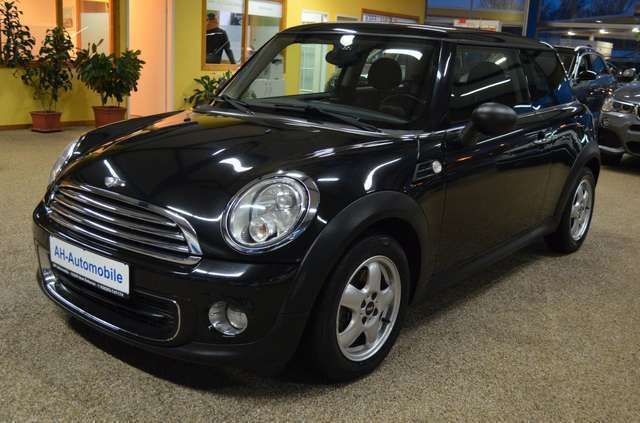 Gebraucht Mini ONE 98 PS (72 kW) 2011 Schwarz Kleinwagen