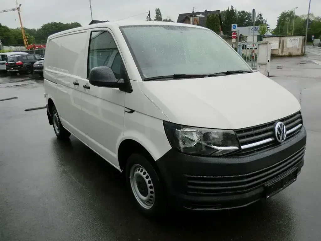 Gebraucht VW Transporter 102 PS (75 kW) 2017 Weiß Van