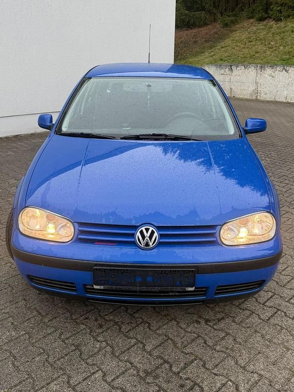 Gebraucht VW Golf IV 2001 Blau Limousine