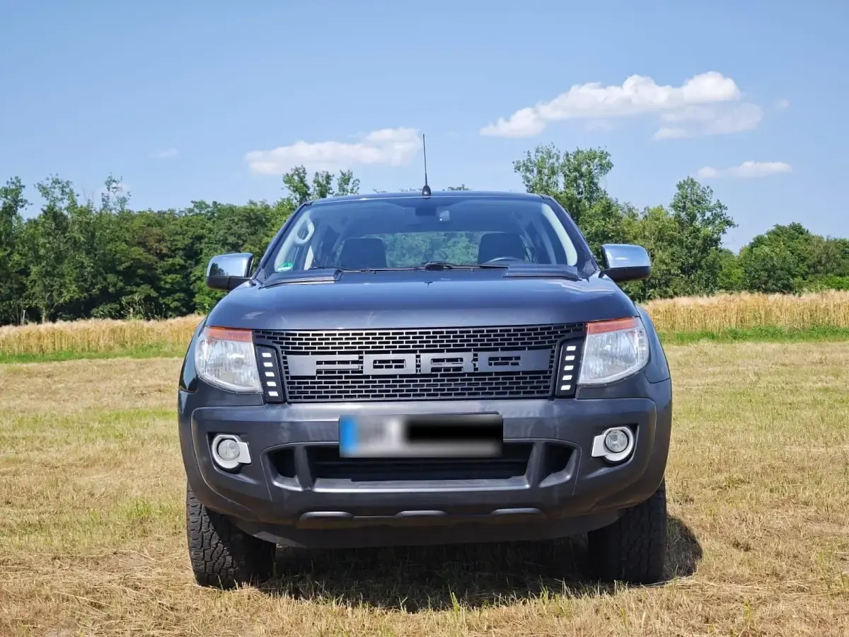 Gebraucht Ford Ranger 150 PS (110 kW) 2012 Grau Pickup