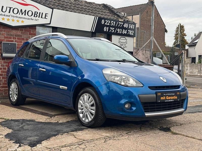 Blau Gebraucht 2009 Renault Clio II Dynamique Limousine | 2.499 € (Fairer Preis) - Bild 1/4