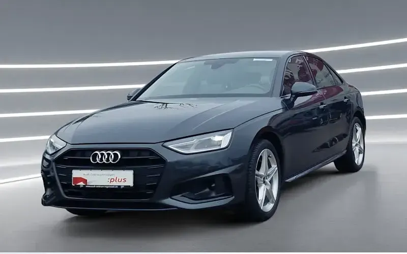 Gebraucht Audi A4 Advanced 204 PS (150 kW) 2022 Limousine