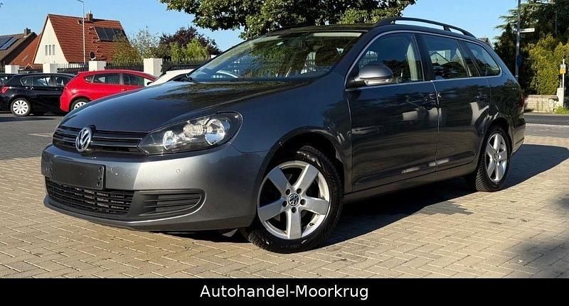 Grau Gebraucht 2010 VW Golf Comfortline Kombi | 3.200 € (Guter Preis) - Bild 1/4