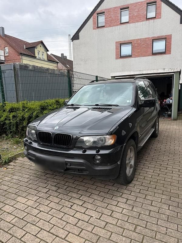 Second-hand BMW X5 184 CP (135 kW) 2002 Negru SUV