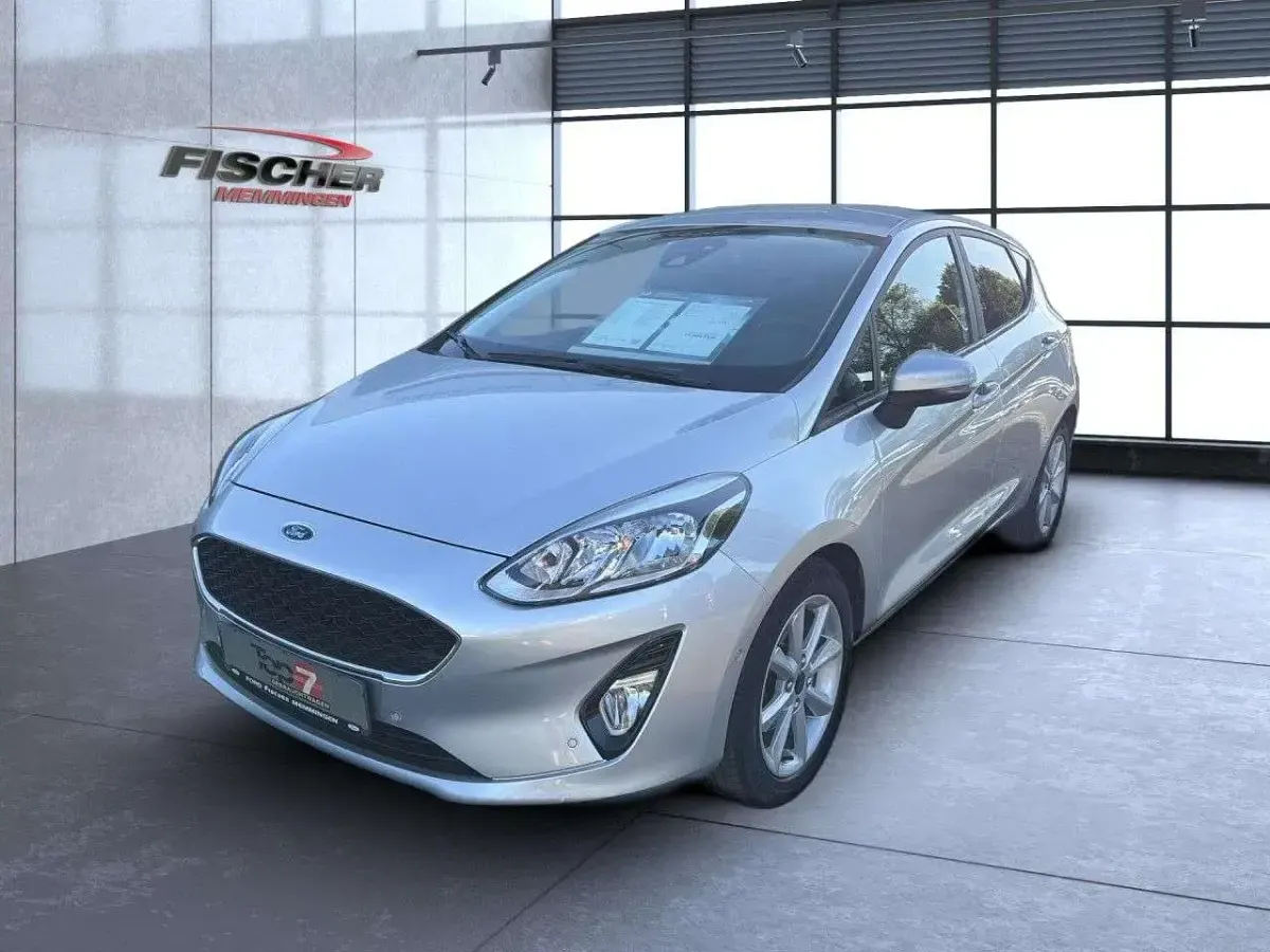 Gebraucht Ford Fiesta Cool & Connect 101 PS (74 kW) 2018 Silber Kleinwagen