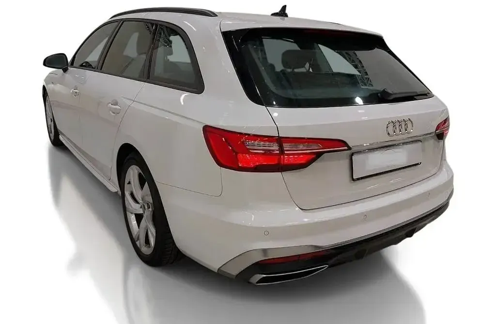 Gebraucht Audi A4 S-Line 204 PS (150 kW) 2023 Weiß Limousine