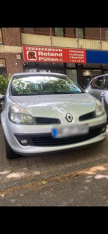 Gebraucht Renault Clio II Dynamique 103 PS (75 kW) 2008 Kleinwagen