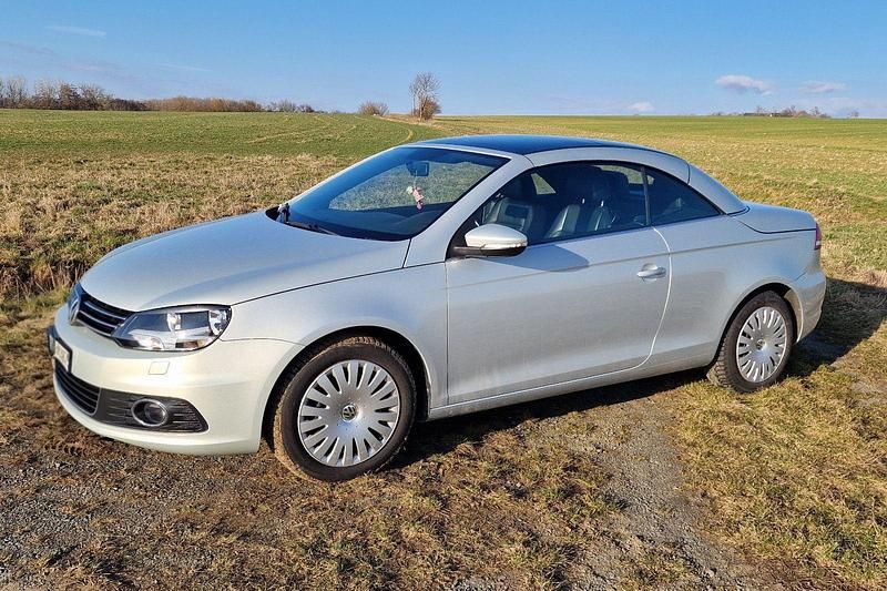 Brugt VW Eos 122 HK (89 kW) 2011 Sølv Cabriolet