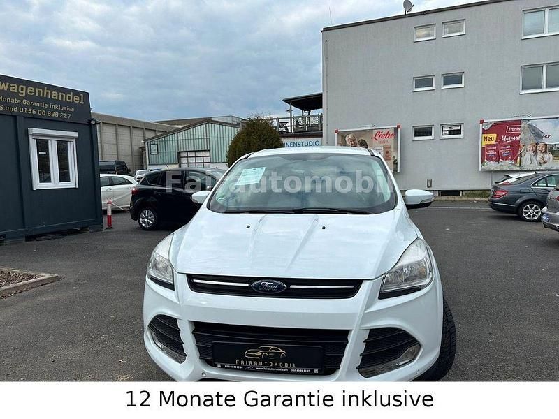 Gebraucht Ford Kuga Trend 150 PS (110 kW) 2013 Weiß SUV
