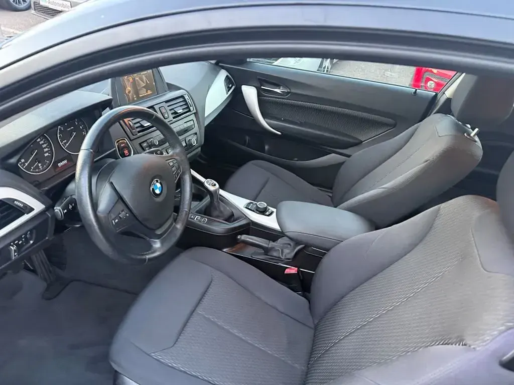 Gebraucht BMW 116 136 PS (100 kW) 2014 Schwarz Kleinwagen