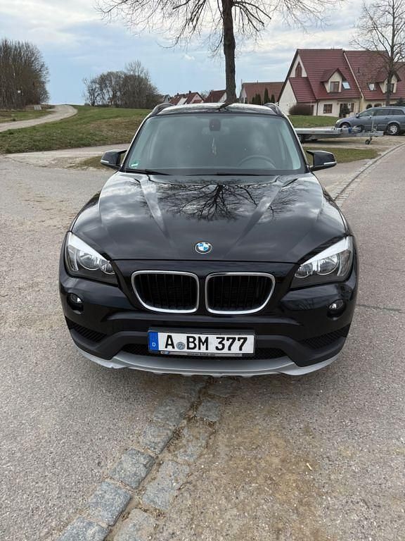 Gebraucht BMW X1 143 PS (105 kW) 2015 Schwarz SUV