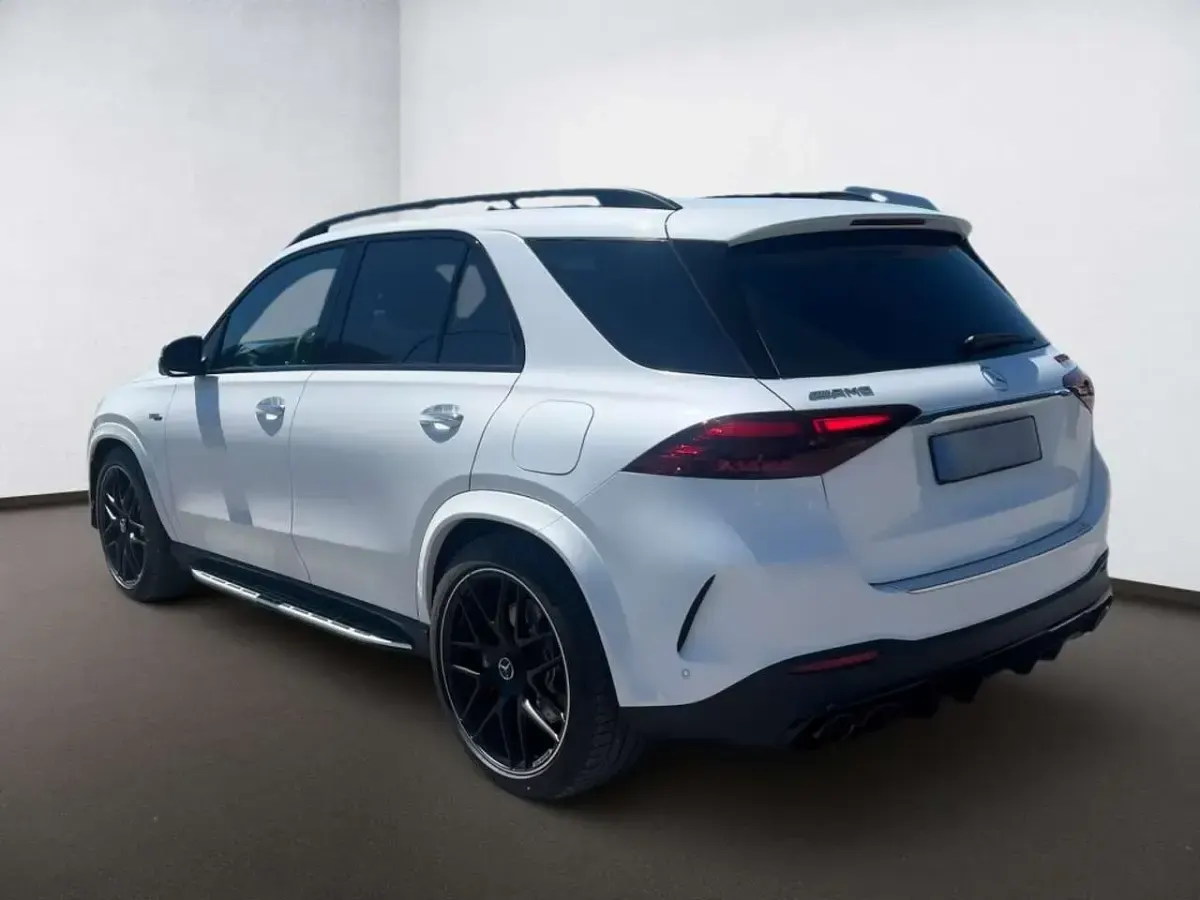 Gebraucht Mercedes GLE53 AMG AMG 449 PS (330 kW) 2026 Manufaktur opalithwei bright SUV